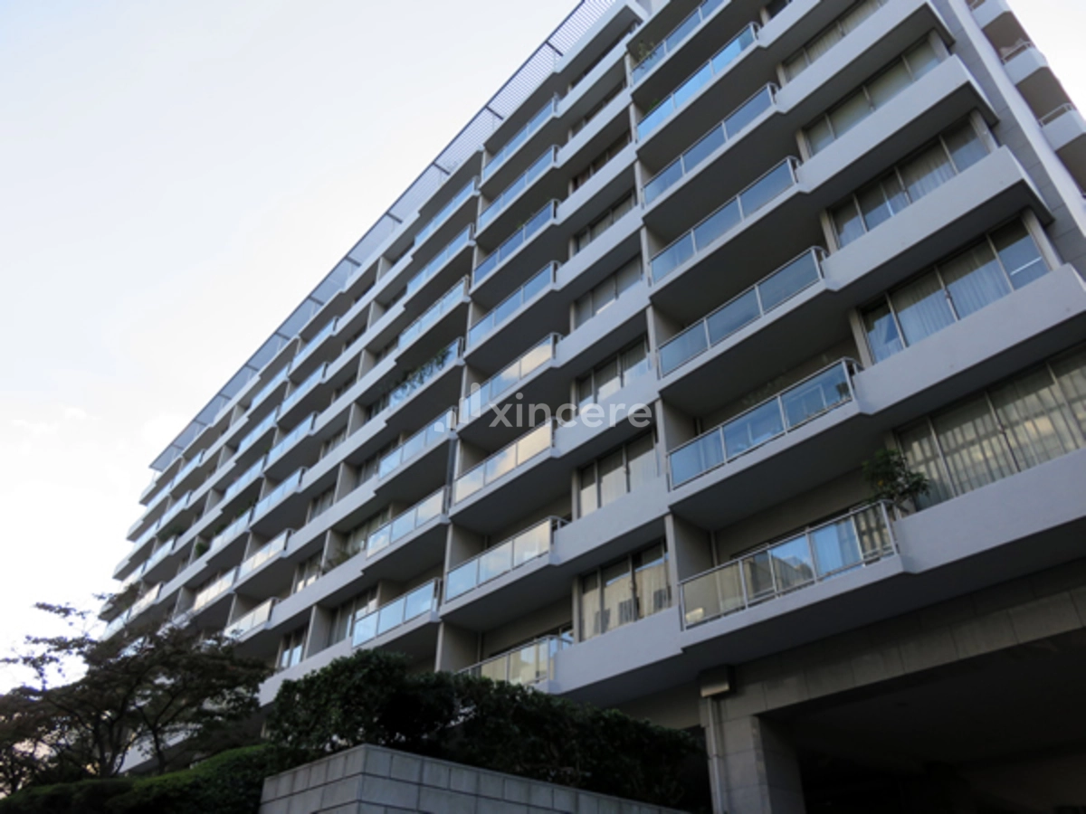 麹町三番町マンションの写真